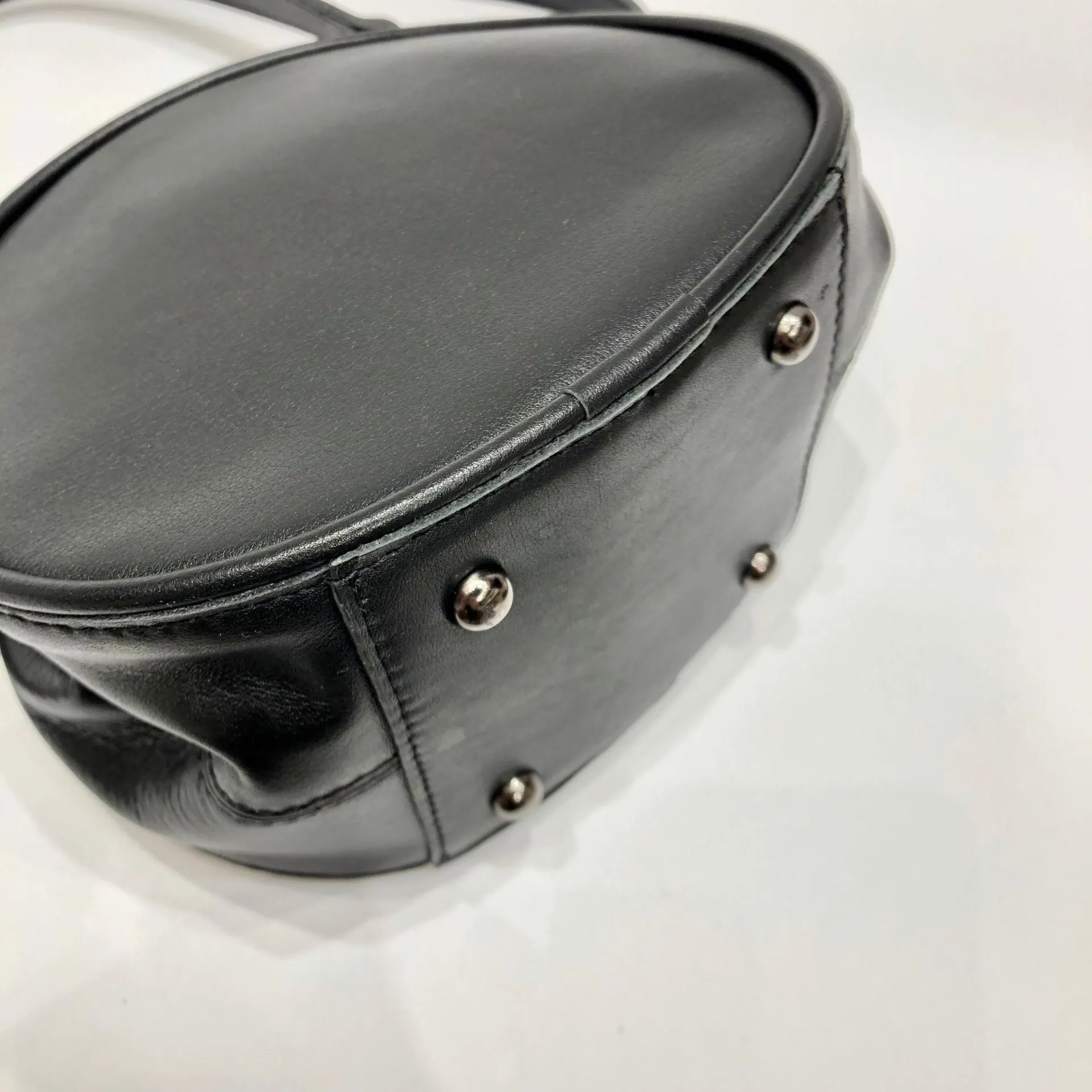 Ladies Chic Circles Elegant Round Leather Shoulder Bag Perfect for Women