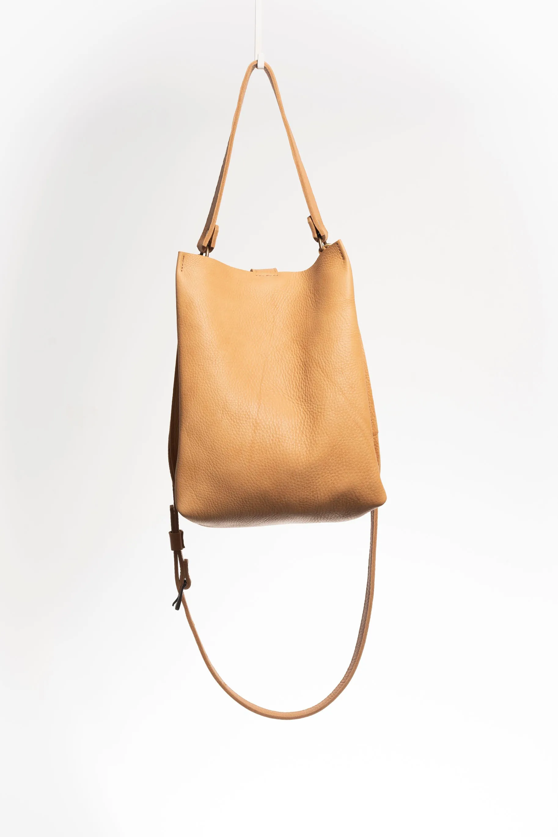 Leather crossbody bag - Lago