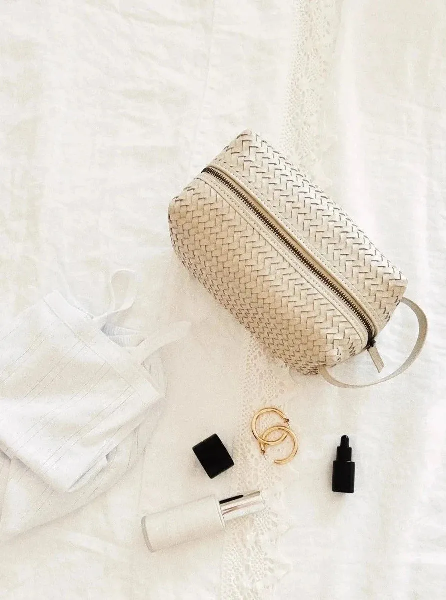 Pouchette