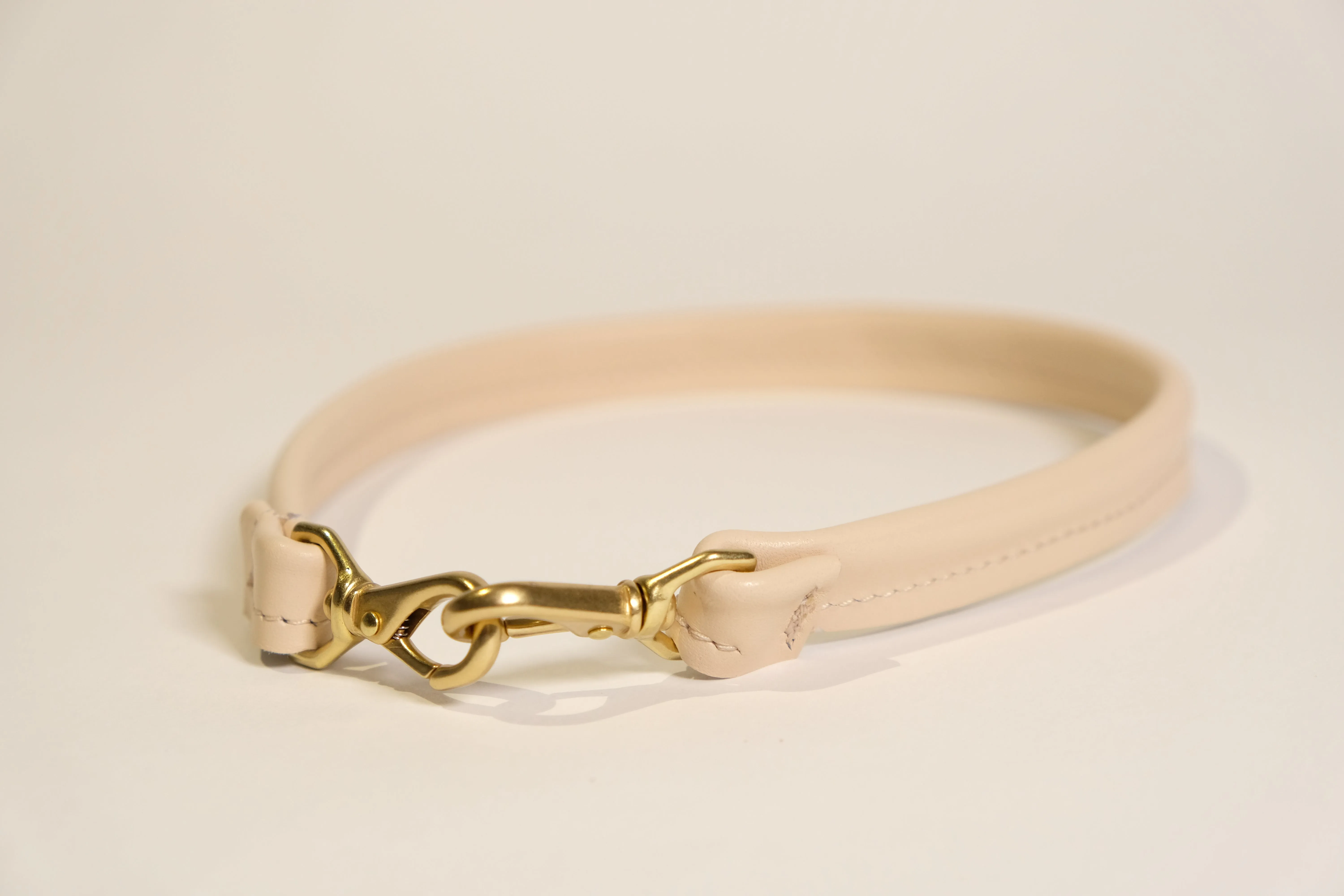 Scratch and Dent | 19" Short Strap