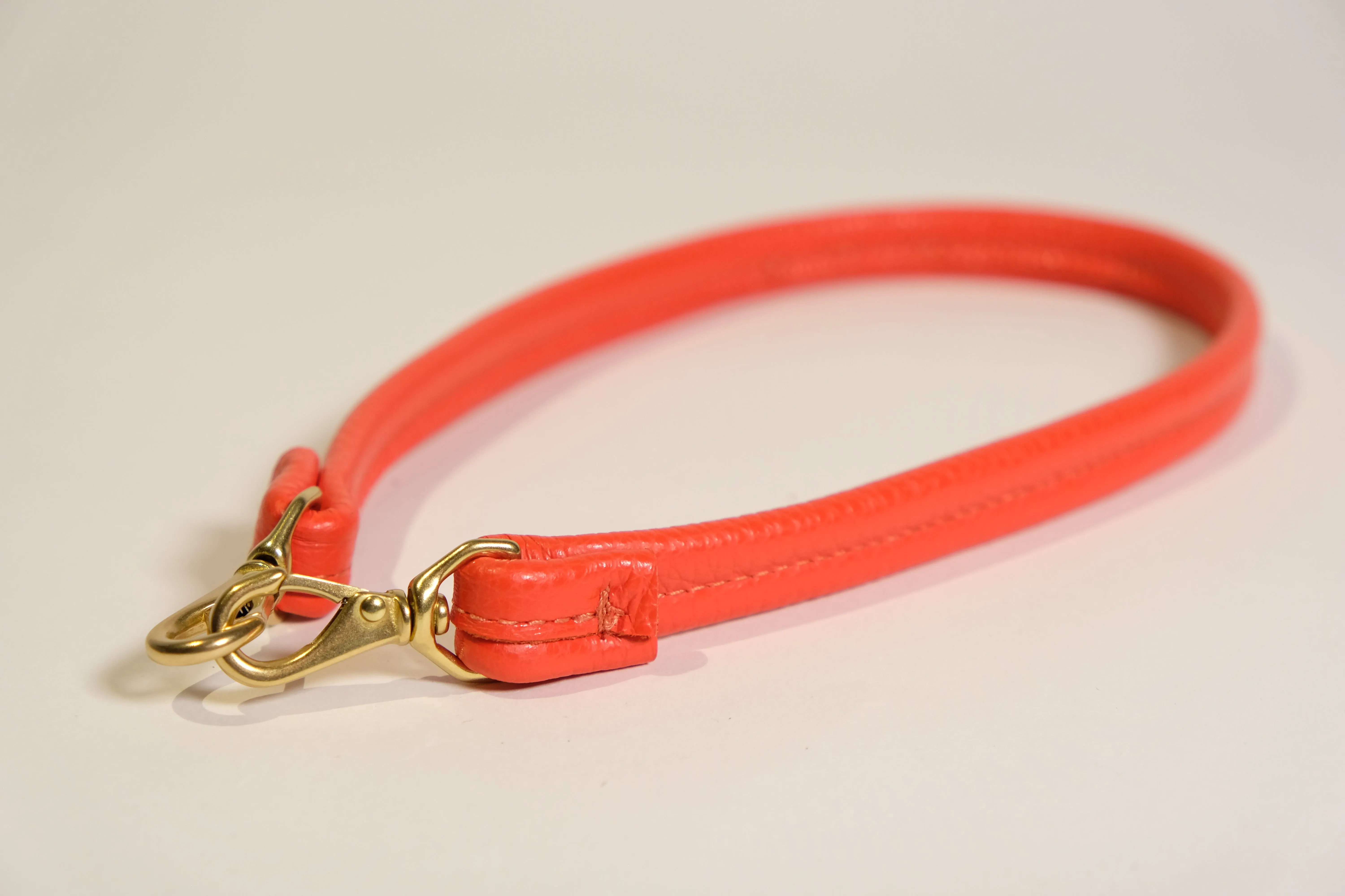 Scratch and Dent | 19" Short Strap