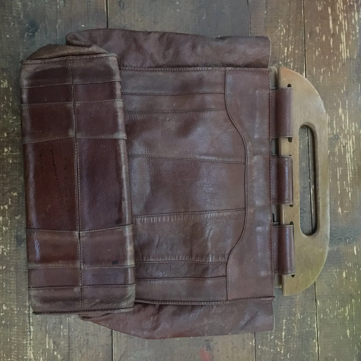 Vintage Leather Boho Satchel. Cognac Brown Leather.  Wood Handles. Overnight Bag.